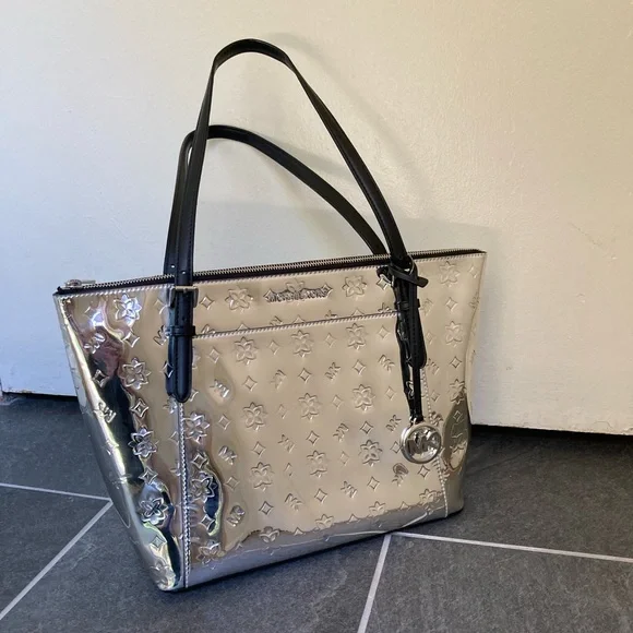 Michael Kors Metallic Silver Monogram Mirror Zipper Top Ciara Tote Bag Purse - Picture 1 of 17